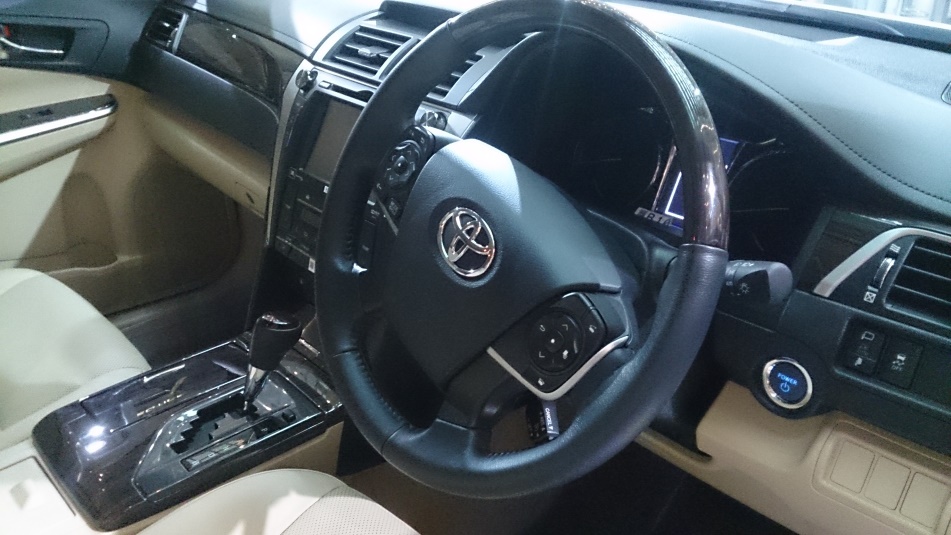 Gambar bagian setir mobil Toyota Camry