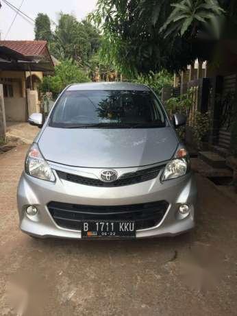 Dijual Mobil Toyota Avanza Veloz MPV Tahun 2012