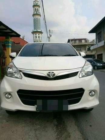 Dijual Mobil Toyota Avanza Veloz MPV Tahun 2013