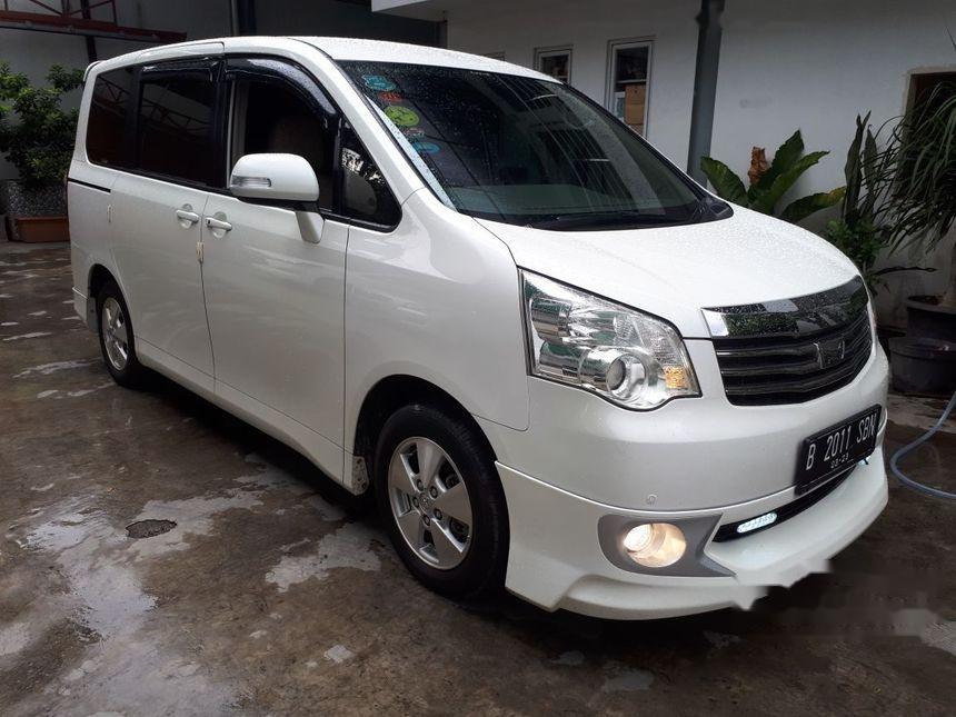 Jual Toyota  NAV1  2013 harga  baik 373565