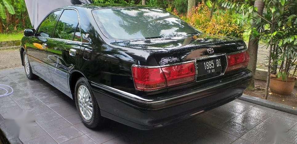Jual Toyota Crown 2002 harga baik 408878