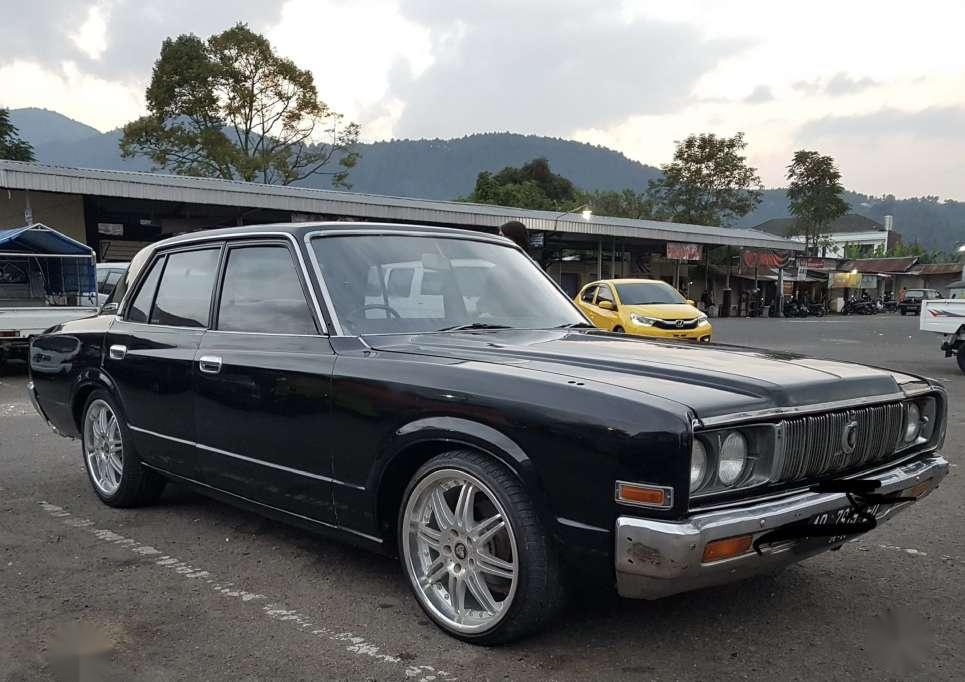 Toyota crown 1976