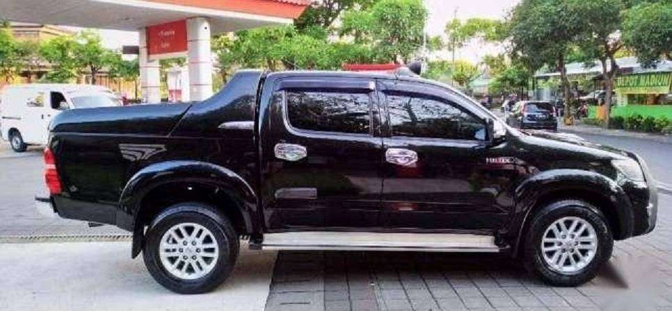  Jual Toyota Hilux 2013 harga baik 726176