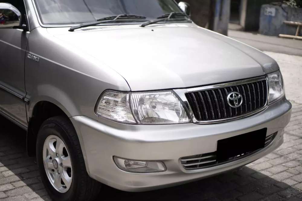 Jual Toyota Kijang 2004 harga baik 735674