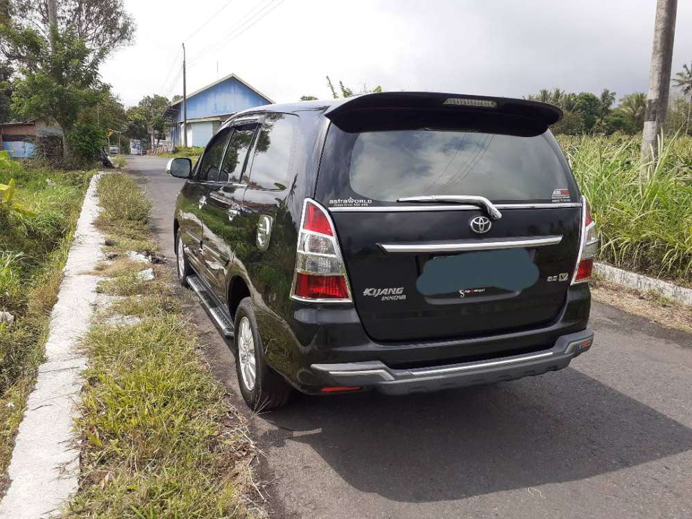 Toyota Kijang Innova  2012  bebas kecelakaan 758996