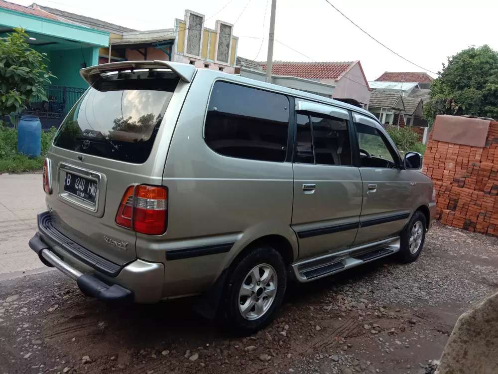 Toyota Kijang  LGX bebas kecelakaan 771172