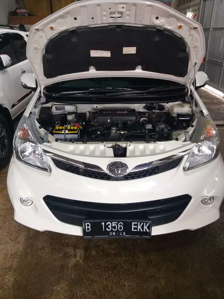 Toyota Avanza Veloz bebas kecelakaan 773968