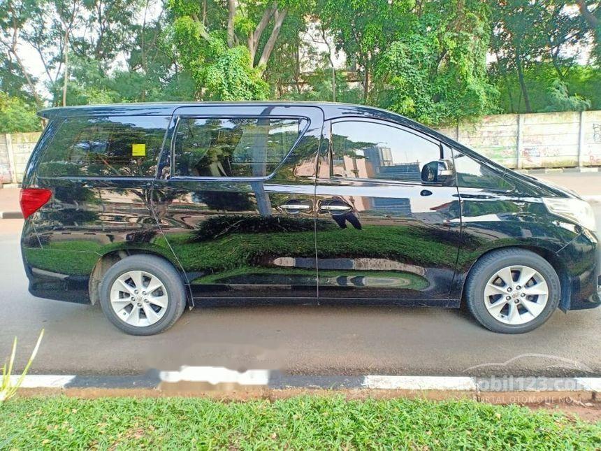 Toyota Alphard 2014: Harga, Spesifikasi, dan Pertimbangan Pembelian