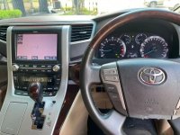 Butuh uang jual cepat Toyota Alphard 2012