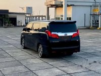 Butuh uang jual cepat Toyota Alphard 2018