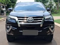 Toyota Fortuner VRZ dijual cepat