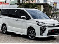 Jual Toyota Voxy harga baik