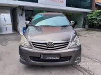 Jual Toyota Kijang Innova 2011 