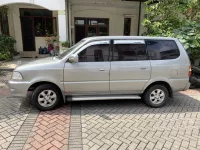Toyota Kijang 2004 bebas kecelakaan