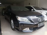 Butuh uang jual cepat Toyota Camry 2013
