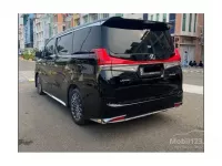 Butuh uang jual cepat Toyota Vellfire 2018
