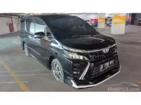Jual Toyota Voxy 2018 