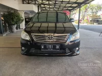 Toyota Kijang Innova V bebas kecelakaan