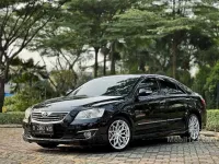 Toyota Camry Q dijual cepat