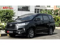 Butuh uang jual cepat Toyota Kijang Innova 2022