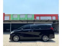Butuh uang jual cepat Toyota Alphard 2017