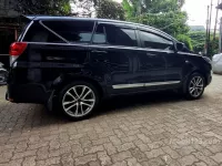 Toyota Kijang Innova V dijual cepat