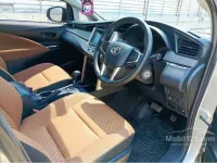 Toyota Kijang Innova G bebas kecelakaan