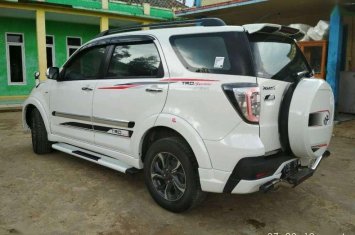 Jual Toyota Rush 2016 Manual 517689