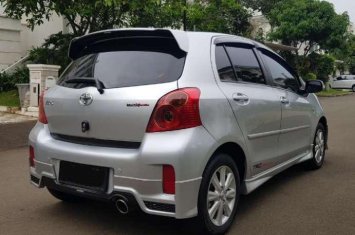Jual Toyota Yaris 2012 Manual 555508
