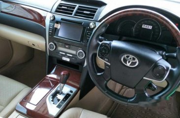 Toyota Camry V 2015