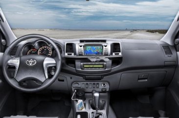 Toyota Fortuner V 2014 SUV