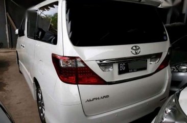 Toyota Alpahrd 2.4 Facelift 2011