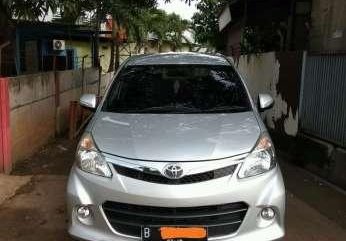 Jual Toyota Avanza Veloz MT 2014