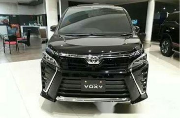 Jual Toyota Voxy 2.0 A/T tahun 2018