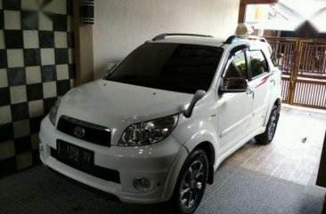 Dijual Mobil Toyota Rush Type S Matik Tahun 2012 Plat L