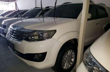 Toyota Fortuner G Luxury bensin 2012