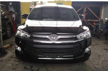 Jual mobil Toyota Kijang Innova V 2018 Jawa Timur