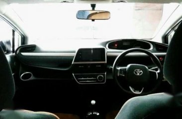 Toyota Sienta 1.5 V AT Tahun 2017 Automatic