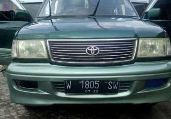 Toyota Kijang Krista 2000 