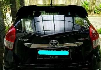 Toyota Yaris trd sporty 2015 hitam