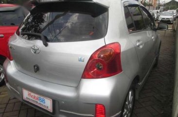 Toyota Yaris E AT 2012 