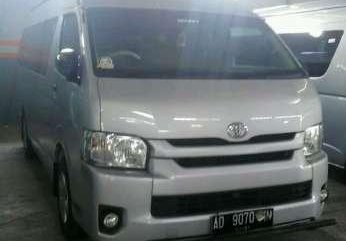 Toyota Hiace Van MT Tahun 2014 Manual