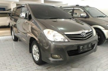 Toyota Kijang Innova 2.0G 2010 MPV