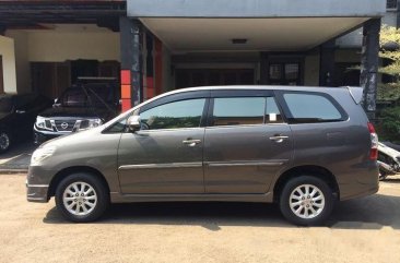 Toyota Kijang Innova V Luxury 2014