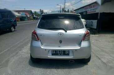 Toyota Yaris 2007 mulus masih asuransi no pr