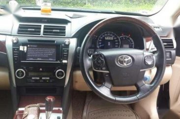 Toyota Camry V 2012 