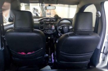 Toyota Etios Valco G 2013 Hatchback