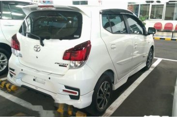 Jual mobil Toyota Agya TRD Sportivo 2018 Jawa Timur Manual