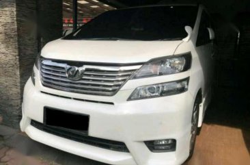 Toyota Vellfire Z 2010