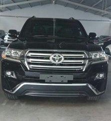 2018 Toyota Land Cruiser